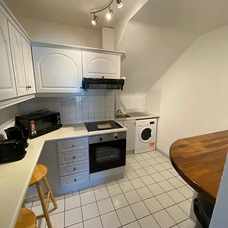 Apartment Crescent Close Galway